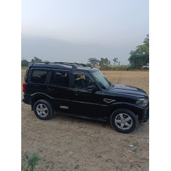 Mahindra Scorpio S 11 2.2 L mHawk diesel engine
